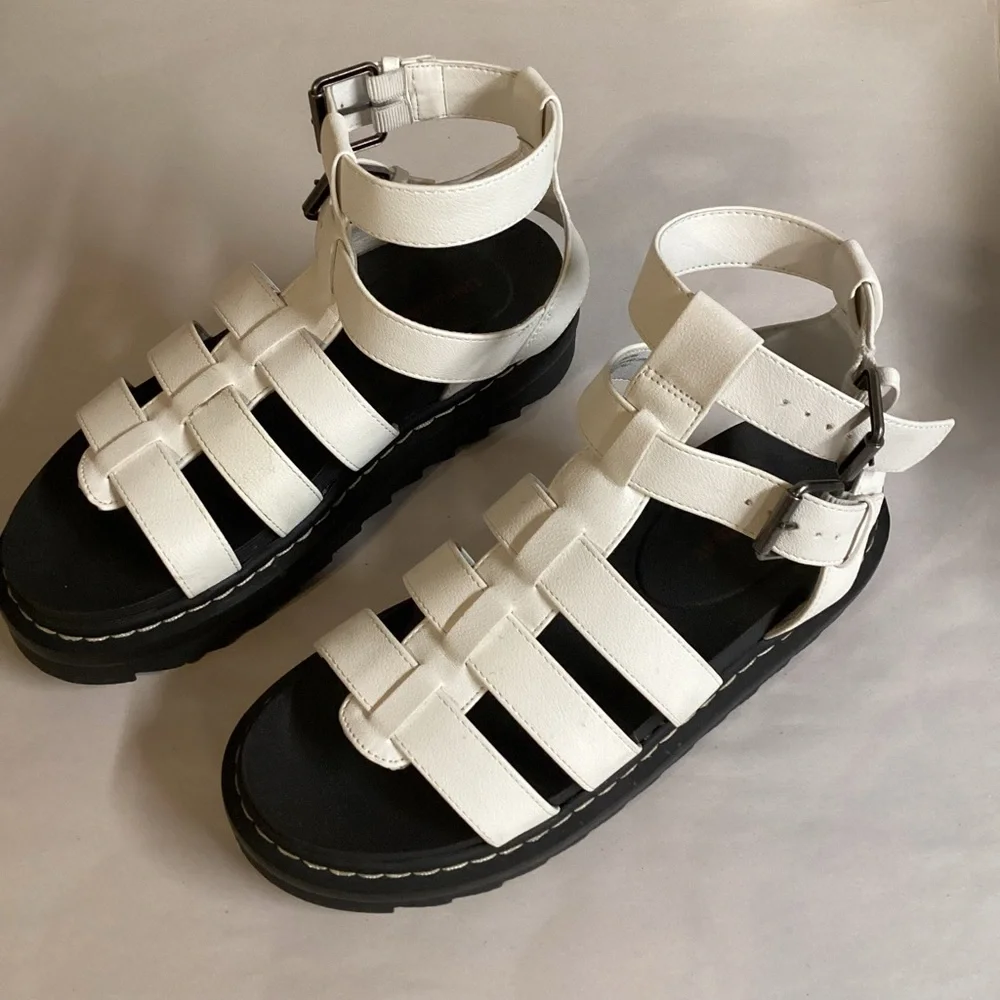 UNIONBAY Downtown Gladiator Platform Chunky Sandals 90’s Y2K Inspired